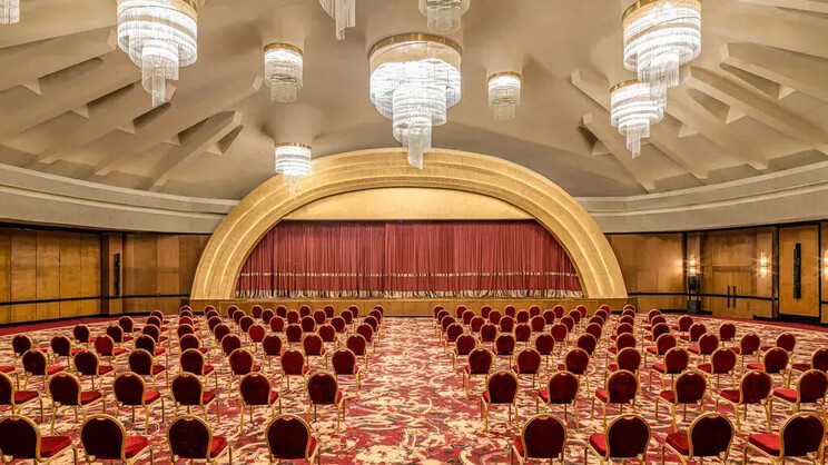 Rixos Premium Magawish Suites & Villas